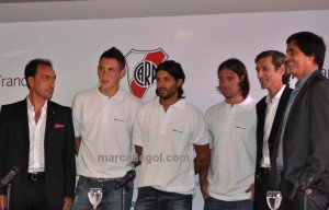 river_bbva_frances_presentacion