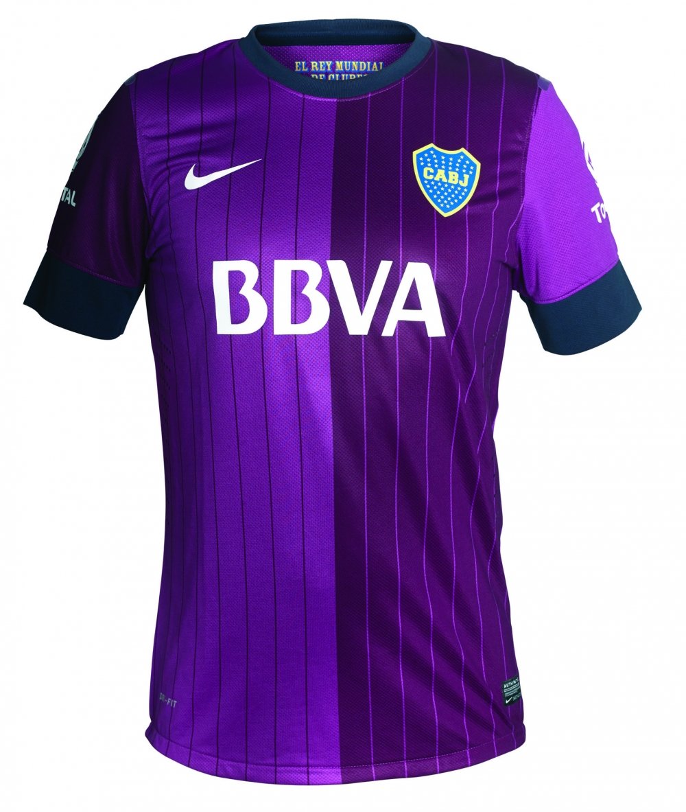 presenta la camiseta violeta de Boca Juniors - de Gol