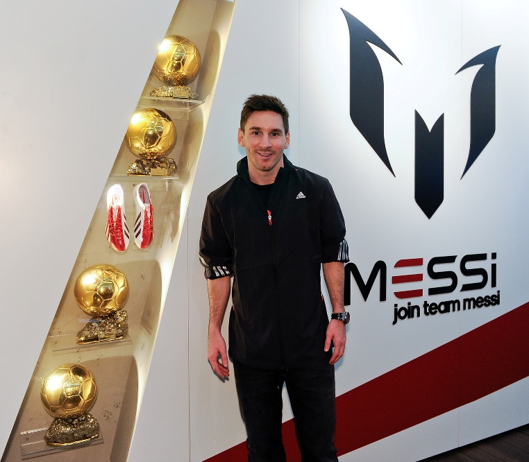 Museo adidas y Messi