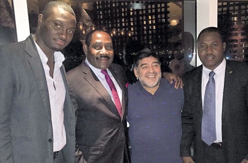 Jamaica Romai Garth Savoury Horace Burrell Diego Maradona y Raymond Grant