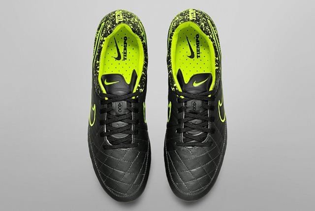 Nike Electro Flare Pack - Tiempo